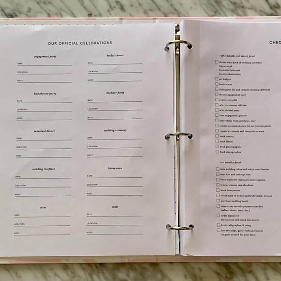 Kate Spade, Bridal Planner Binder "Love is all around." - Picture 3 of 7